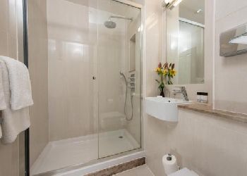 Park International Hotel