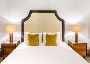 Radisson Blu Vanderbilt Hotel