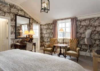 Pelham Hotel