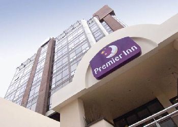 Premier Inn Sunbury (Kempton Park)