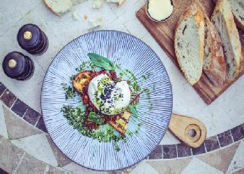 Richmond Harbour Hotel