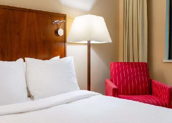 Marriott Twickenham Hotel