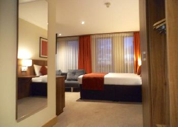 Ramada Hounslow - Heathrow East
