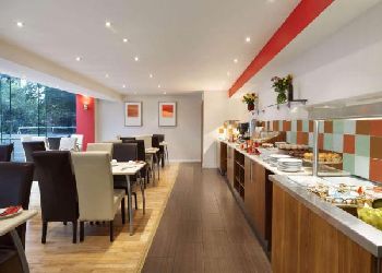 Ramada Hounslow - Heathrow East