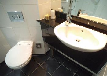 Ramada Hounslow - Heathrow East