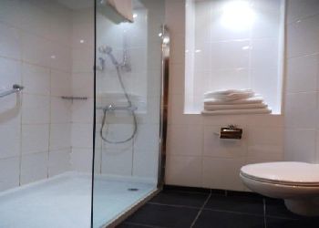 Ramada Hounslow - Heathrow East