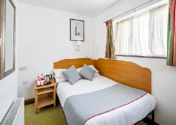 OYO Abbey Hotel