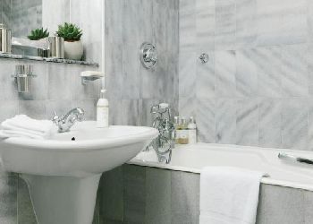 Europa House Apartments