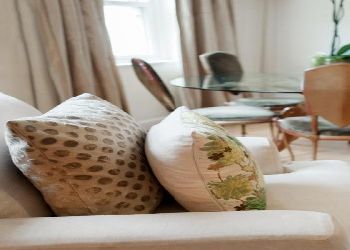 Europa House Apartments