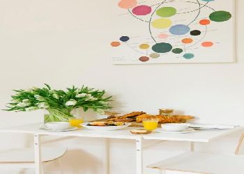 Europa House Apartments