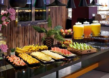 Novotel London West Hotel