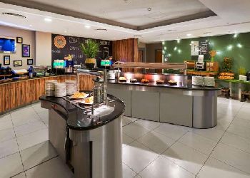 Novotel London West Hotel