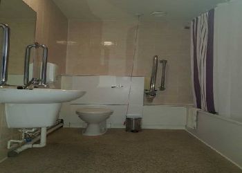 Premier Inn Hammersmith Hotel