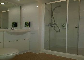 Premier Inn Hammersmith Hotel