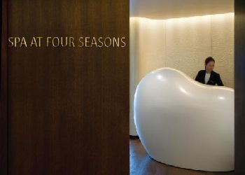 Four Seasons Hotel Park Lane