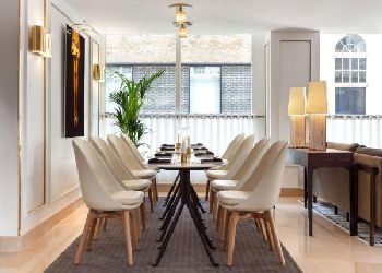 Radisson Blu Berkshire Hotel