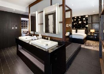 Radisson Blu May Fair Hotel