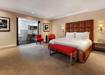 Radisson Blu May Fair Hotel