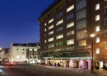 Amba Hotel Marble Hotel