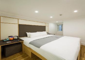 Z Hotel Gloucester Place