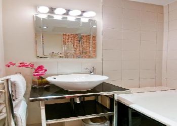 Grand Plaza Apartments Bayswater 