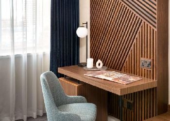 Hilton Metropole 
