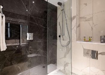 Hilton Metropole 