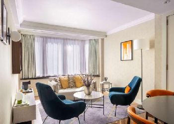 Hilton Metropole 