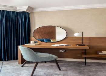 Hilton Metropole 