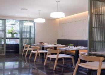 La Suite West Hotel