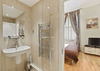 Notting Hill by BridgeStreet