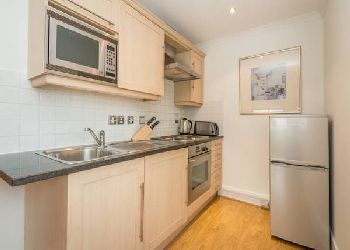 Notting Hill by BridgeStreet