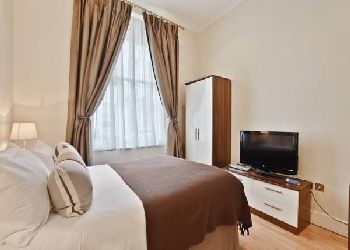 Notting Hill by BridgeStreet