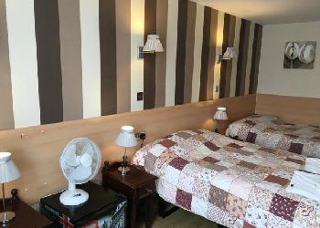 St George Hotel/Hostel