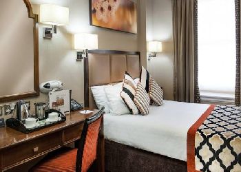 Russell Hotel