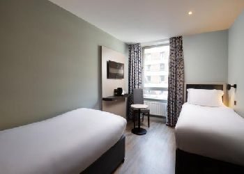 Royal National Hotel