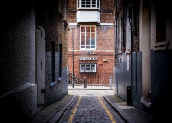 Generator Hotel