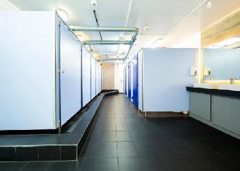 Generator Hotel