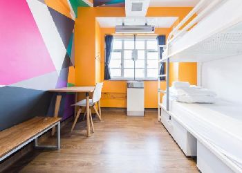 Generator Hotel