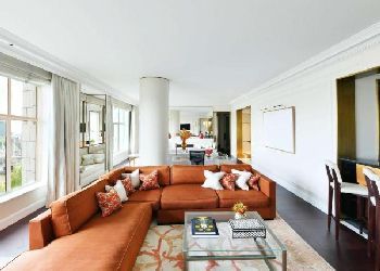 Savoy Hotel London